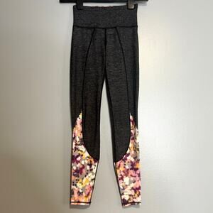 Athleta Gray Petal Chaturanga Flow Athletic Leggings Pants XXS